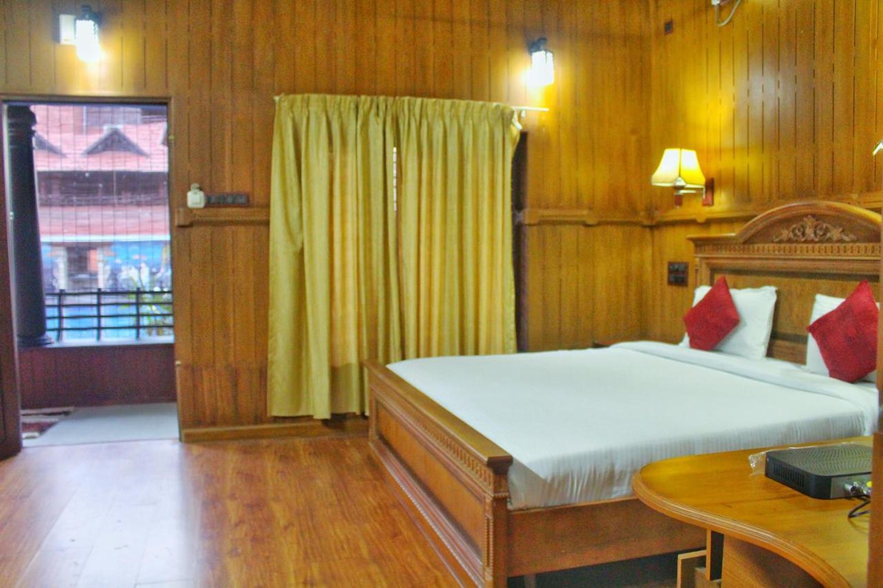 瓦尔卡拉 Nikhil Ayurvedic Heritage酒店 外观 照片
